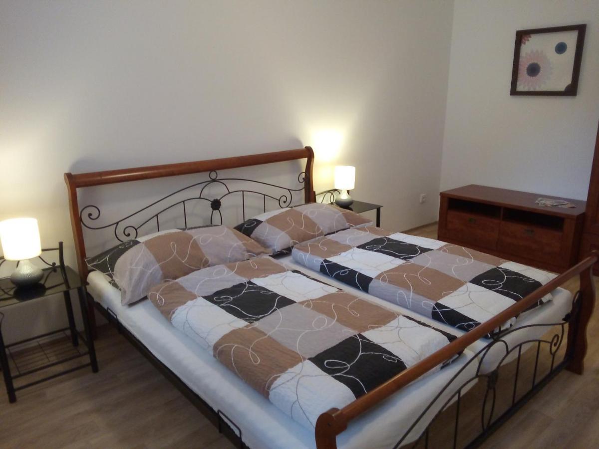 Apartman U Dubu Jablonné nad Orlicí Zewnętrze zdjęcie